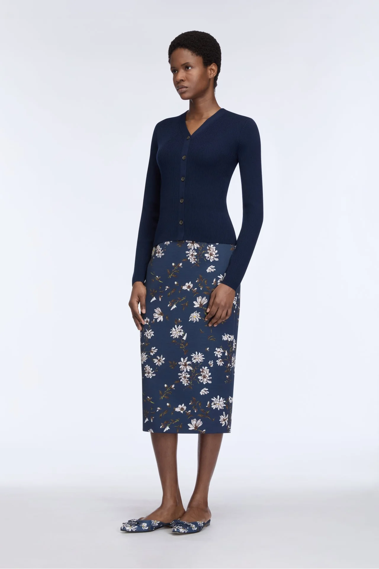 Ash Cardigan in Navy Merino Wool - Image 3