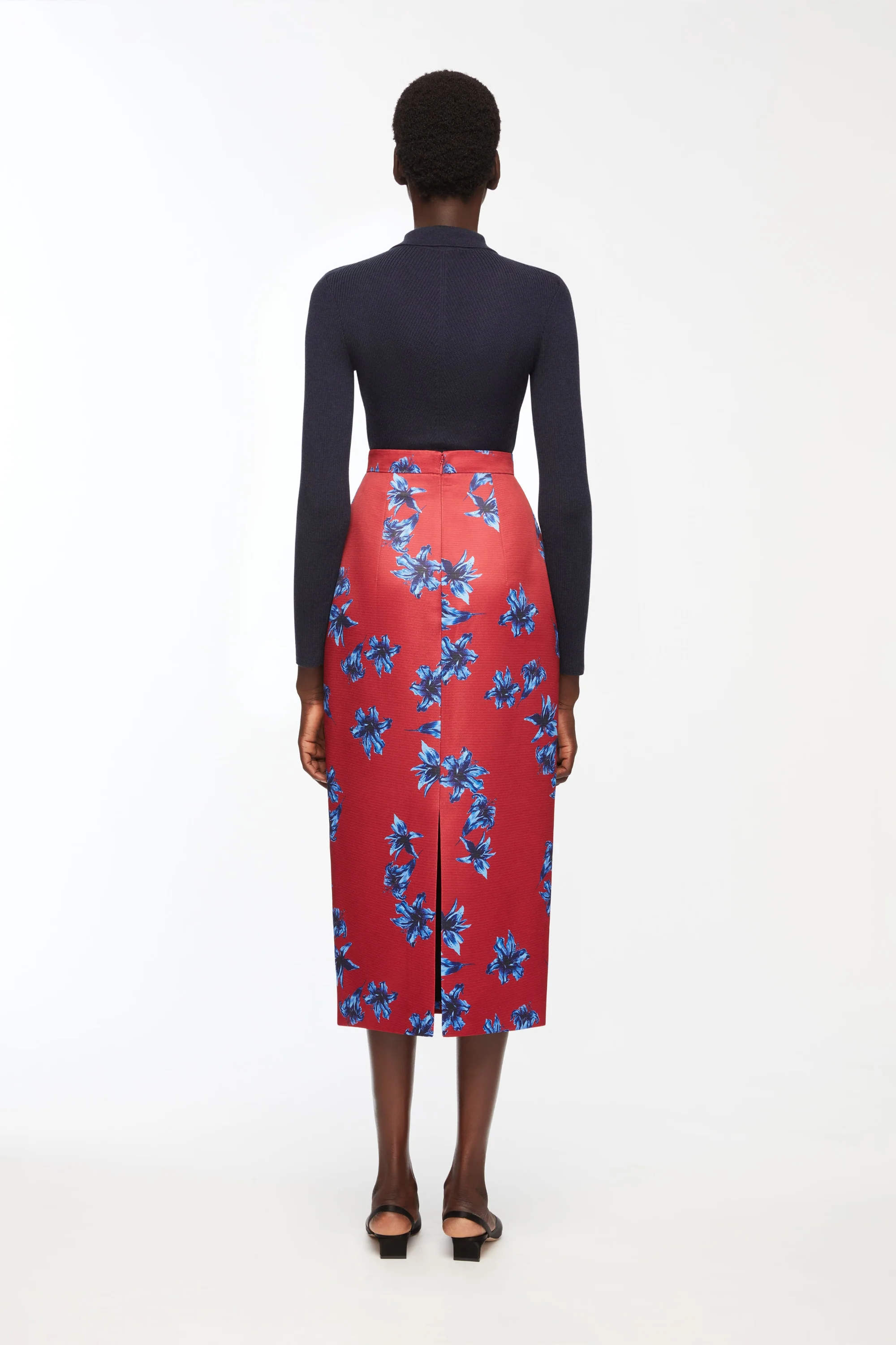 Lorelei Skirt In Red & Blue Festive Lillies Taffeta Faille - Image 4